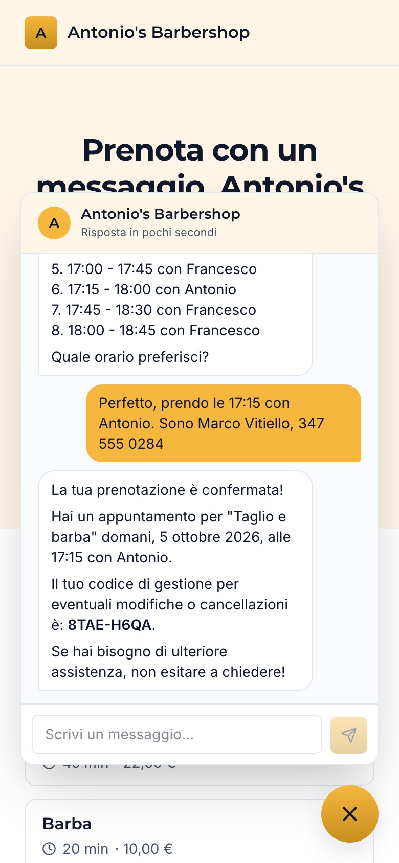 La chat di un barbiere: propone gli orari liberi, il cliente sceglie le 17:15 e la prenotazione è confermata.